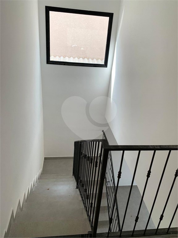 Casa à venda com 3 suítes no condomínio Residencial Celina, Atibaia - SP