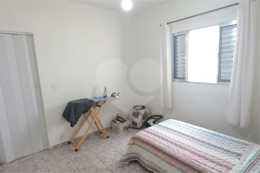 Sobrado à venda com 3 quartos, sendo 1 suíte,  em Tremembé, São Paulo, SP
