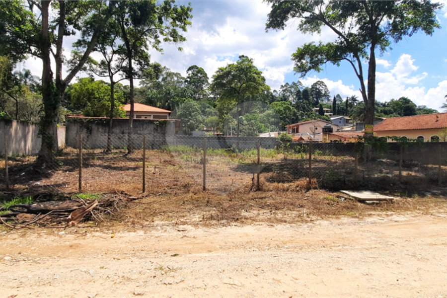 Terreno à venda em Mantiqueira, Mairiporã, SP