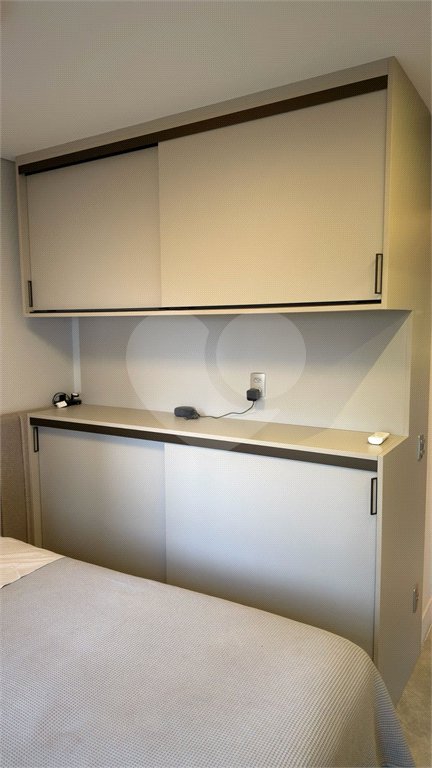 Apartamento à venda com 3 quartos, sendo 1 suíte,  em Jardim Paulista, São Paulo, SP