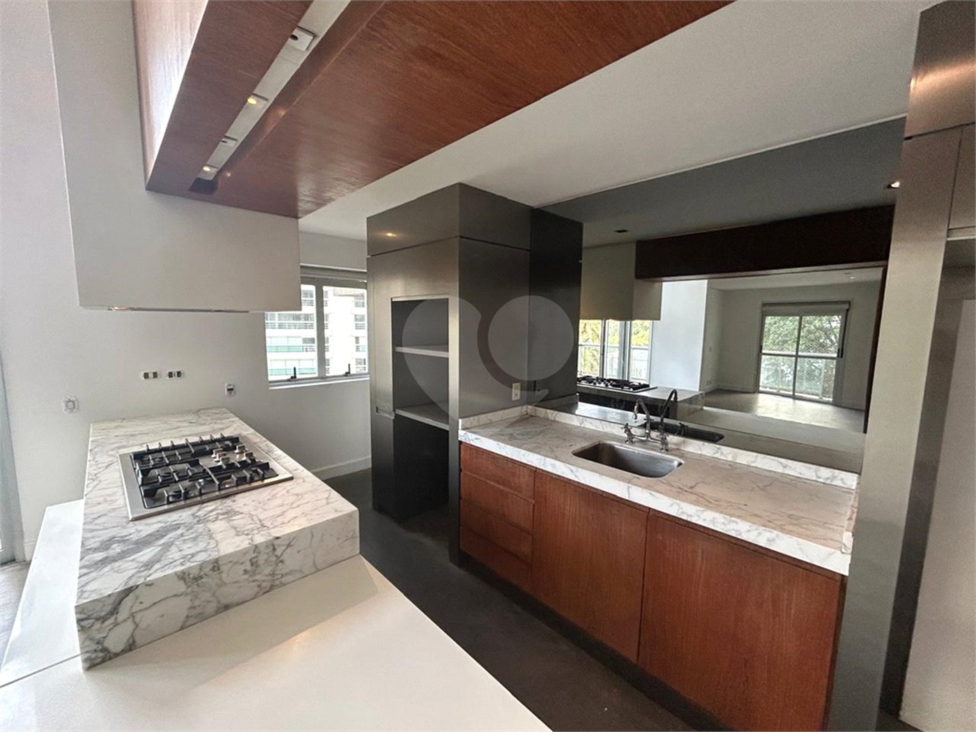 Apartamento à venda com 2 suítes em Parque do Morumbi, São Paulo, SP