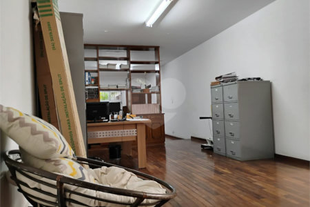Casa à venda com 3 quartos, sendo 1 suíte,  em Vila Mascote, São Paulo, SP