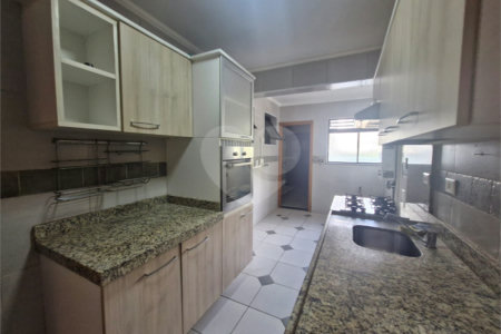 Apartamento à venda com 3 quartos, sendo 1 suíte, em Santana, São Paulo, SP