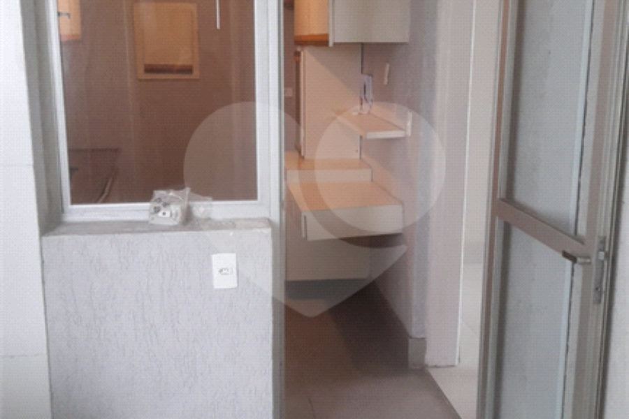 Apartamento à venda com 3 quartos, sendo 1 suíte, em Santana, São Paulo, SP