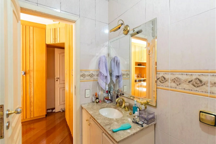 Casa à venda com 2 suítes em Jabaquara, São Paulo, SP