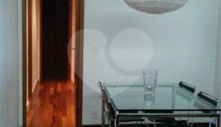 Apartamento à venda com 3 quartos, sendo 1 suíte,  em Jardim Vitória Régia, São Paulo, SP