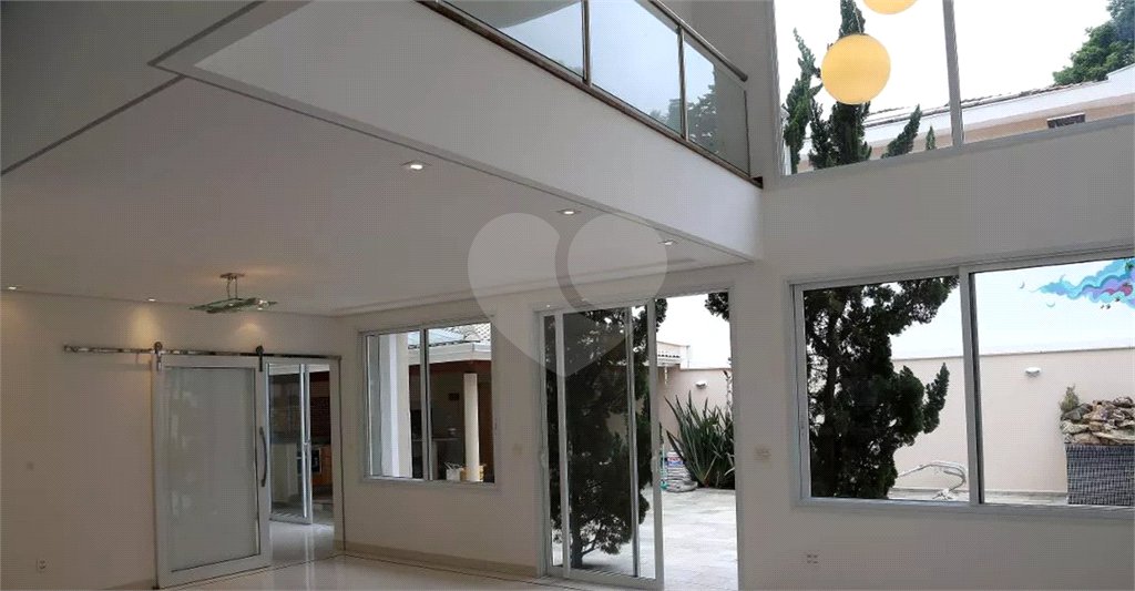 Casa à venda com 3 suítes no condomínio Residencial Morumbi, São Paulo - SP