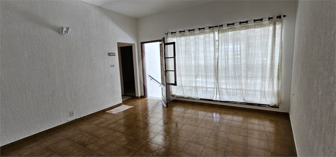 Casa à venda com 4 quartos em Vila Hamburguesa, São Paulo, SP