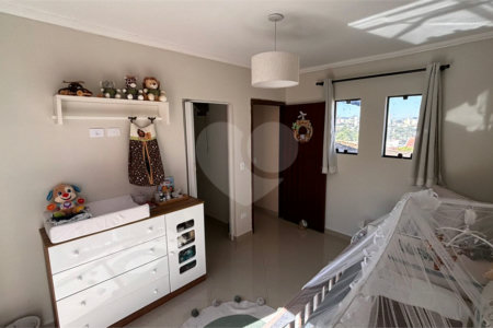 Casa à venda com 3 quartos, sendo 2 suítes,  em Jardim Juliana, Mogi das Cruzes, SP
