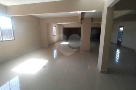 Apartamento à venda ou para alugar com 2 quartos em Chora Menino, São Paulo, SP