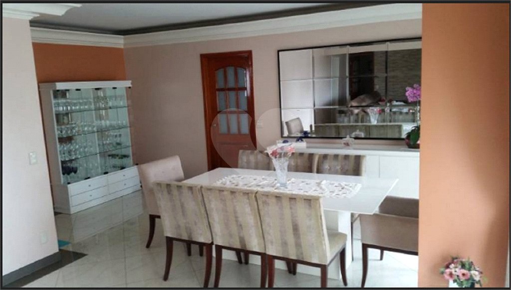 Apartamento à venda com 3 quartos, sendo 2 suítes, em Santa Teresinha, São Paulo, SP