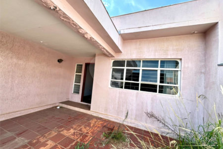 Casa à venda com 3 quartos, sendo 1 suíte, no Centro, Itapetininga, SP