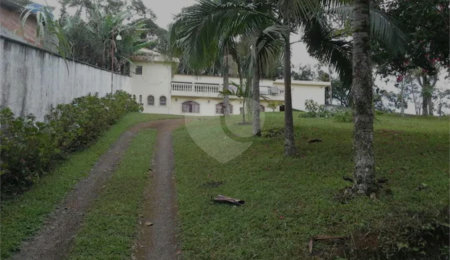 Chácara à venda com 3 quartos em Parelheiros, São Paulo, SP