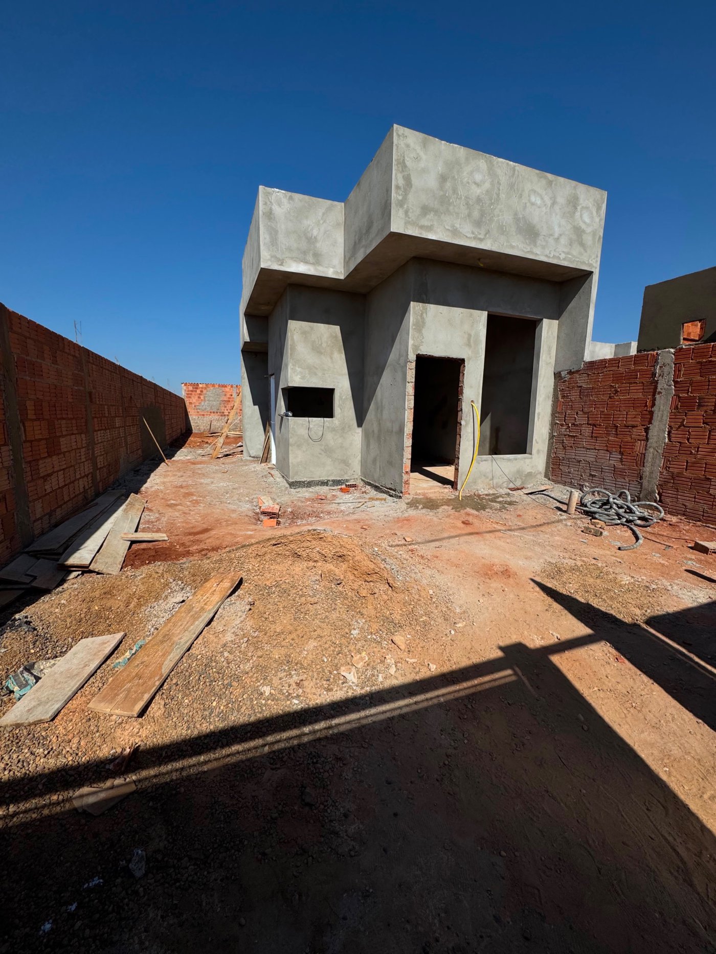 Casa à venda com 2 quartos em Jardim Carandá, Três Lagoas, MS