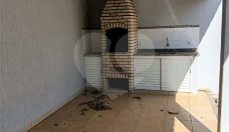 Casa à venda com 3 quartos, sendo 1 suíte,  no condomínio Residencial Eldorado, São Carlos - SP