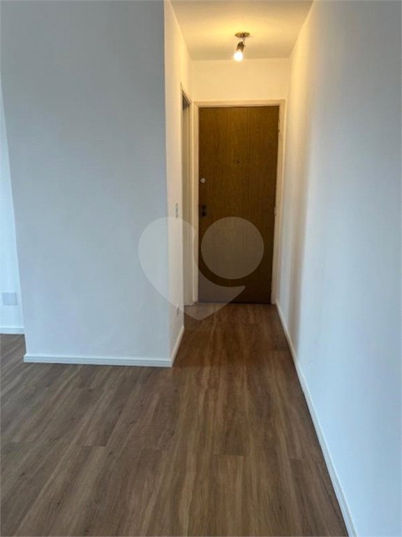 Apartamento à venda com 2 quartos, sendo 1 suíte, em Vila Olímpia, São Paulo, SP