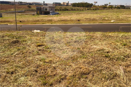 Terreno à venda no condomínio Riviera Village - Cravinhos, Cravinhos - SP