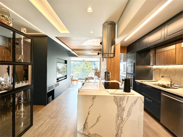 Apartamento à venda com 2 quartos, sendo 1 suíte,  em Pinheiros, São Paulo, SP