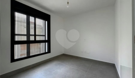 Casa à venda com 3 quartos, sendo 1 suíte,  no condomínio : Cube XL Vila Madalena, São Paulo - SP