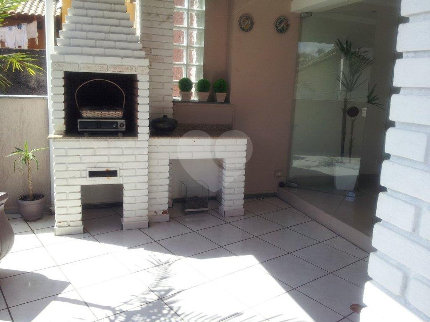 Casa à venda com 4 quartos, sendo 2 suítes, no condomínio Travessa Mário Antônio Correia,174, São Paulo - SP
