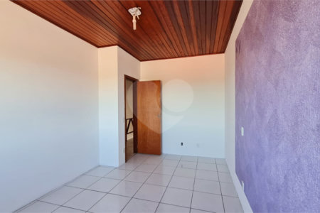 Casa à venda com 5 quartos em Ivoturucaia, Jundiaí, SP