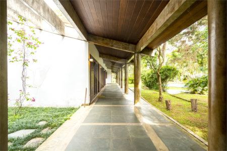 Casa à venda com 3 suítes no condomínio Chácara Flora, São Paulo - SP