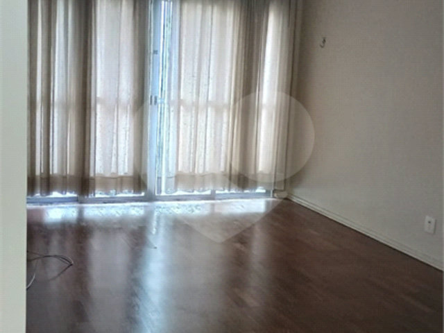 Apartamento para alugar com 3 quartos, sendo 1 suíte,  em Cerqueira Cesar, São Paulo, SP