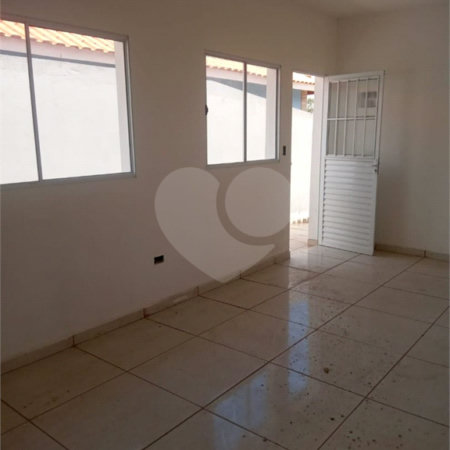 Casa à venda com 2 quartos em Jardim dos Ipês, Mairinque, SP