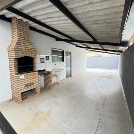 Casa para alugar com 3 quartos, sendo 1 suíte,  em Santos Dumont, Três Lagoas, MS