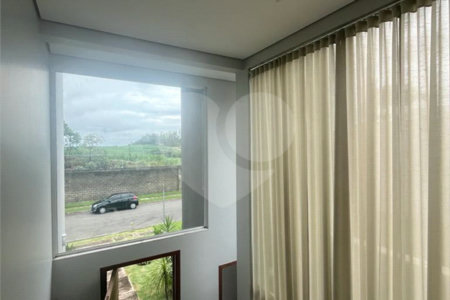 Casa à venda com 3 suítes no condomínio Residencial Terra Nobre, Indaiatuba - SP