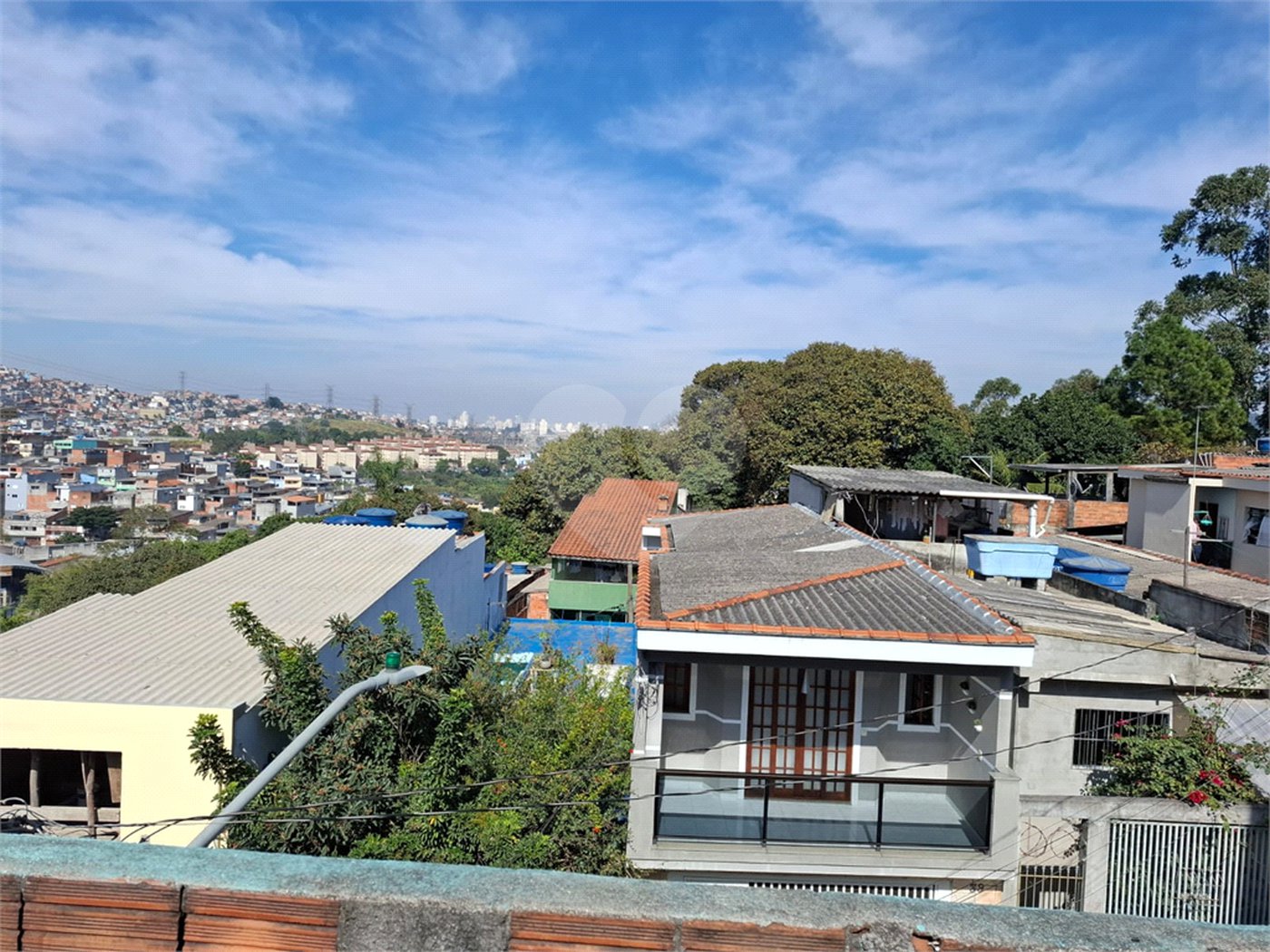Sobrado à venda com 3 quartos, sendo 1 suíte, em Tremembé, São Paulo, SP