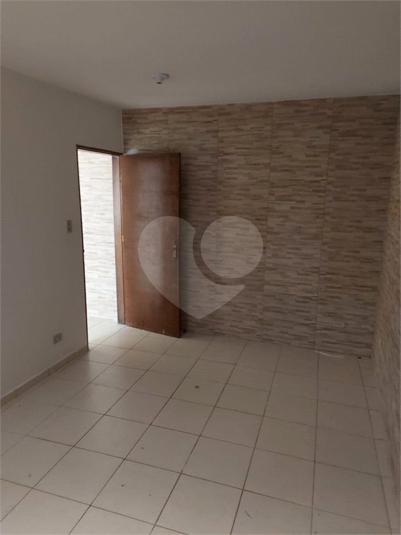 Casa à venda com 4 quartos, sendo 1 suíte, em Vila Pirajussara, São Paulo, SP