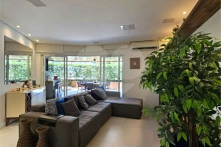 Apartamento à venda com 3 quartos, sendo 1 suíte, em Riviera de São Lourenço, Bertioga, SP