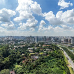 Apartamento à venda ou para alugar com 4 quartos, sendo 3 suítes,  em Jardim Morumbi, São Paulo, SP