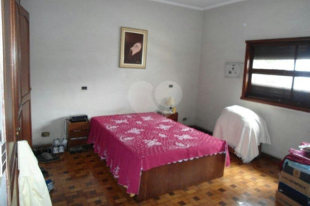 Casa à venda com 4 quartos, sendo 1 suíte, em Santana, São Paulo, SP