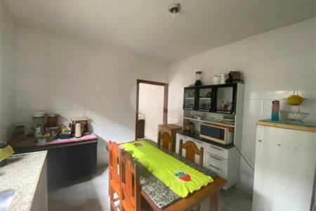Casa à venda com 2 quartos, sendo 1 suíte, em Jardim Novo Américo, Américo Brasiliense, SP