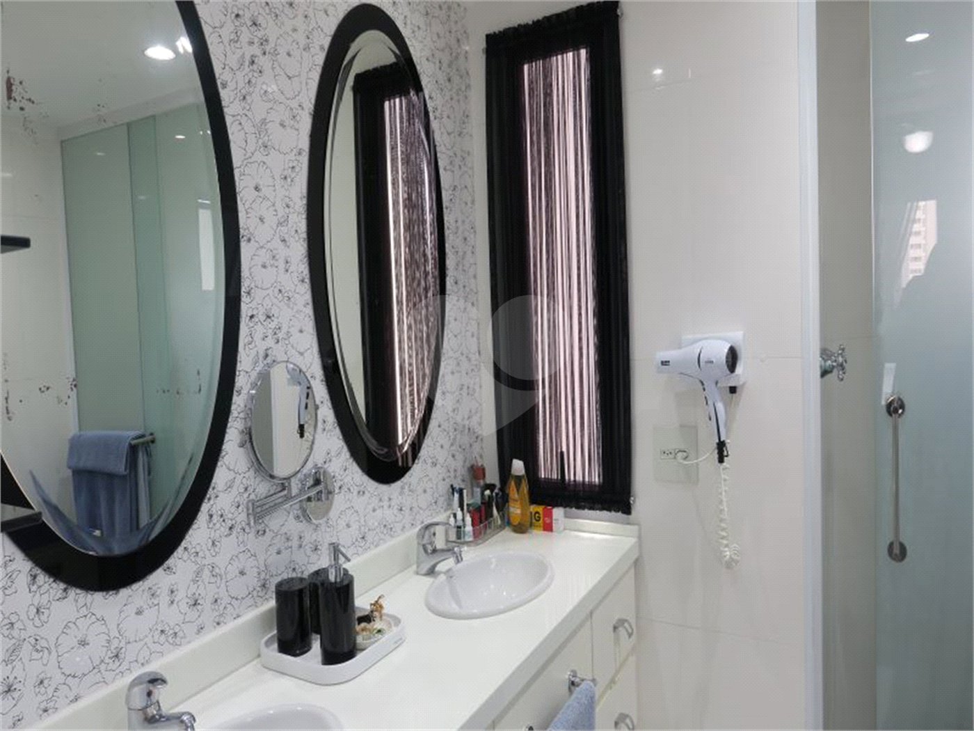 Apartamento à venda com 3 quartos, sendo 2 suítes, em Jardim Parque Morumbi, São Paulo, SP