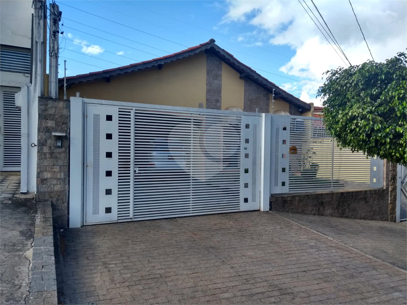 Casa Térrea à venda com 3 quartos, sendo 1 suíte, em Jardim Europa, Sorocaba, SP