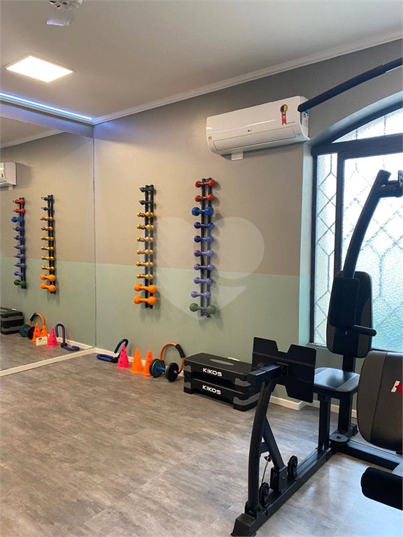 Apartamento à venda com 3 quartos em Moema, São Paulo, SP