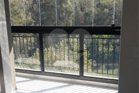 Apartamento à venda com 3 quartos, sendo 1 suíte, em Vila Domingues, Votorantim, SP