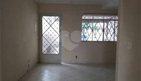 Casa à venda com 5 quartos, sendo 1 suíte,  em Santana, São Paulo, SP
