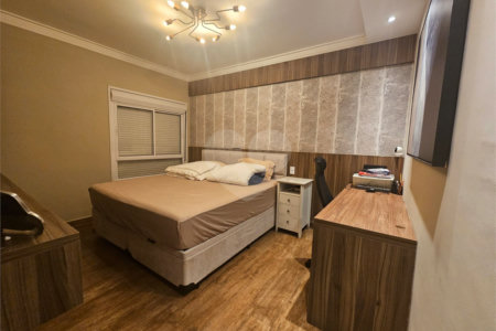 Apartamento à venda com 3 suítes em Santa Teresinha, São Paulo, SP