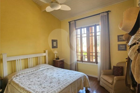 Casa à venda com 3 suítes em Jardim Vitória Régia, São Paulo, SP