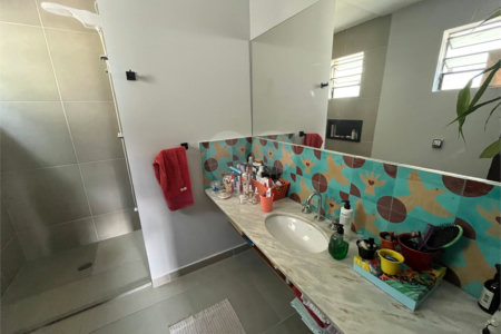 Sobrado à venda com 3 quartos, sendo 1 suíte, em Jardim das Vertentes, São Paulo, SP