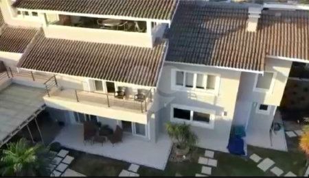 Casa à venda com 5 suítes no condomínio Parque Arco Iris, Atibaia - SP