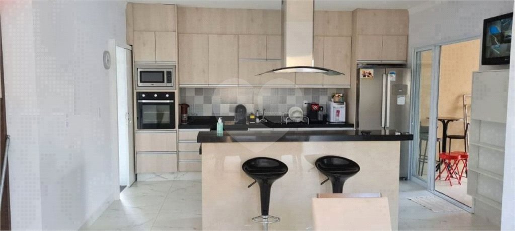 Casa à venda ou para alugar com 4 quartos, sendo 1 suíte, no condomínio Mirante dos Ipês, Salto - SP