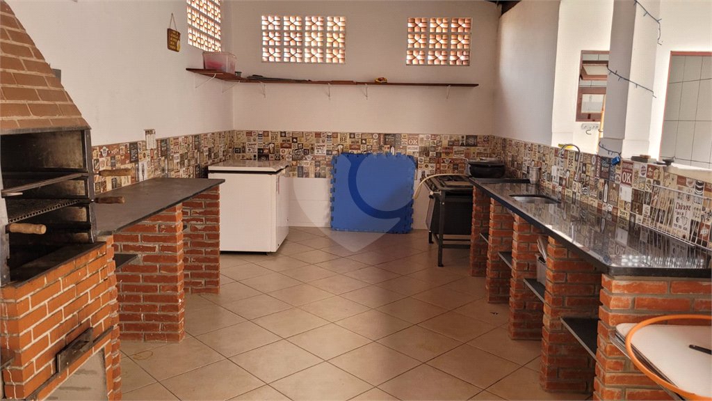 Casa à venda com 6 quartos, sendo 2 suítes, em Laranjeiras, Caieiras, SP