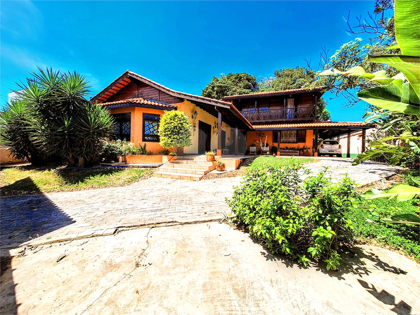 Casa à venda com 3 quartos, sendo 1 suíte, em Mogi Moderno, Mogi das Cruzes, SP