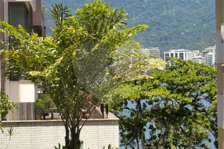Apartamento à venda com 3 quartos, sendo 1 suíte,  em Lagoa, Rio de Janeiro, RJ