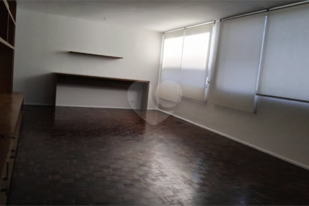 Apartamento à venda ou para alugar com 3 quartos, sendo 1 suíte, em Itaim Bibi, São Paulo, SP